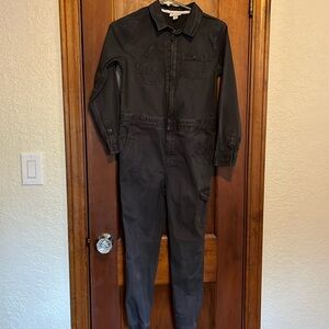Dark grey jumpsuit. Cat & Jack. Heavy cotton. Great condition.